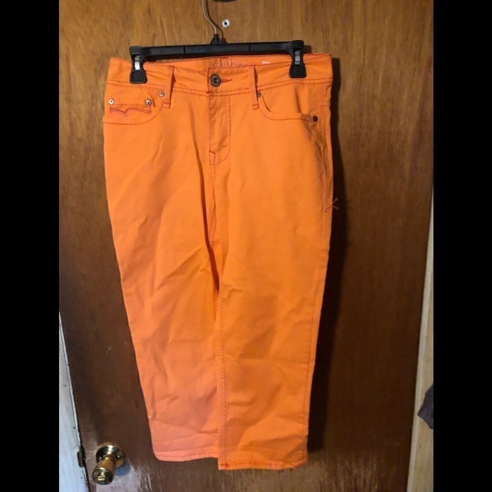 𝅺ORANGE pants size 6